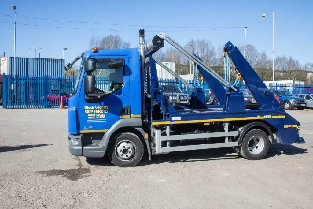 skip hire vehicle